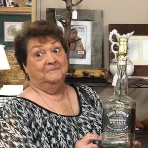 Meet your Posher, Bonnie